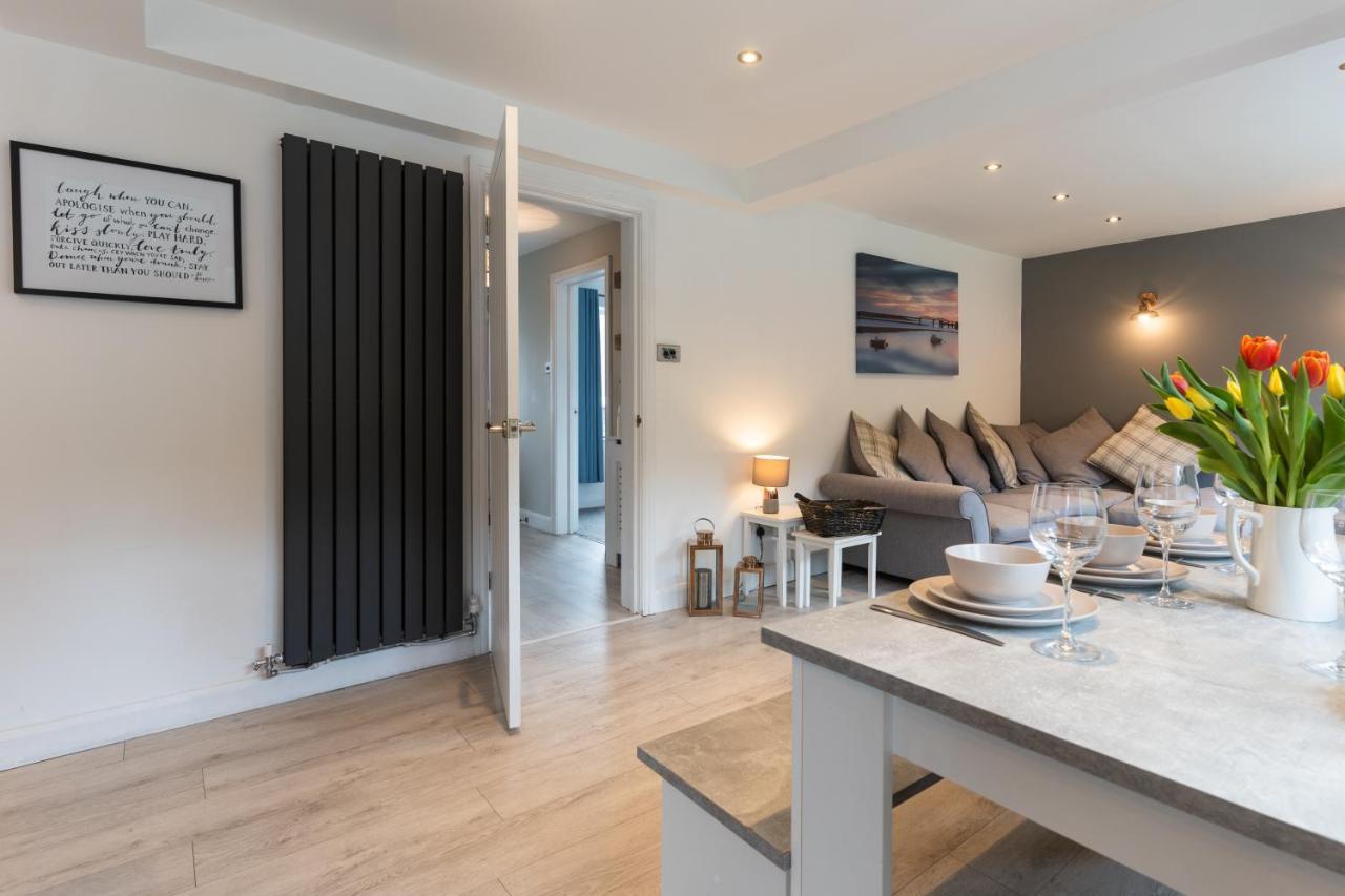 No40Barmouth-Modern,Spacious&Hot Tub Экстерьер фото