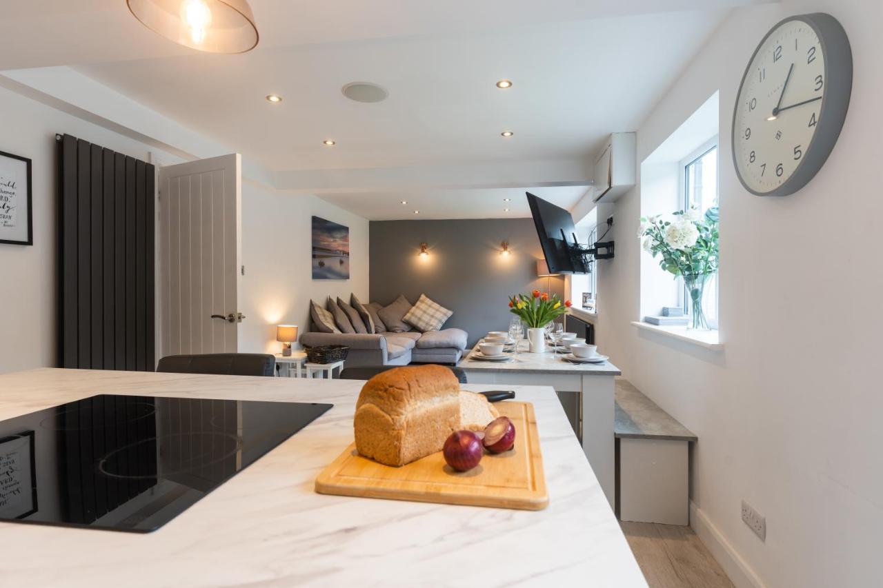 No40Barmouth-Modern,Spacious&Hot Tub Экстерьер фото