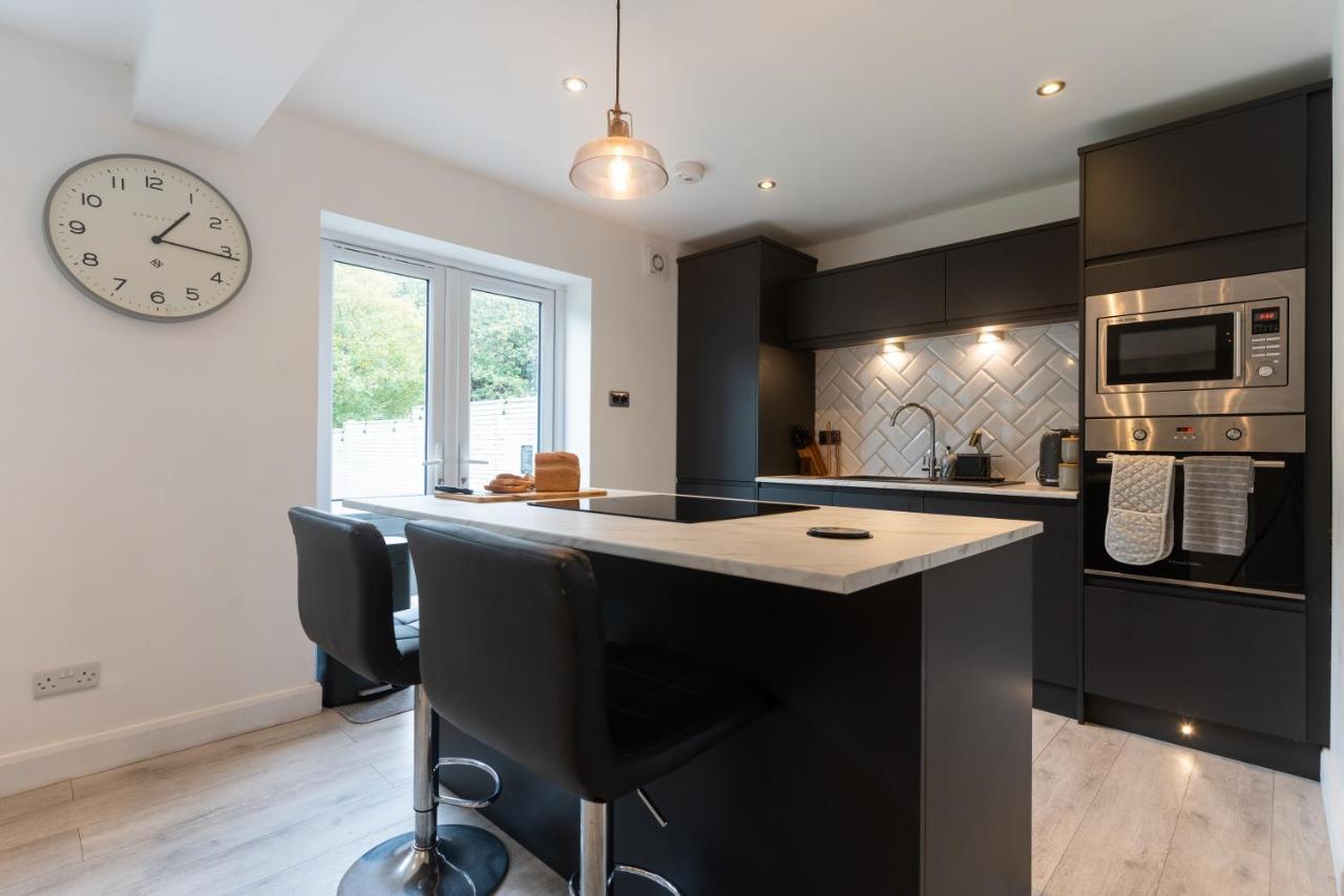 No40Barmouth-Modern,Spacious&Hot Tub Экстерьер фото