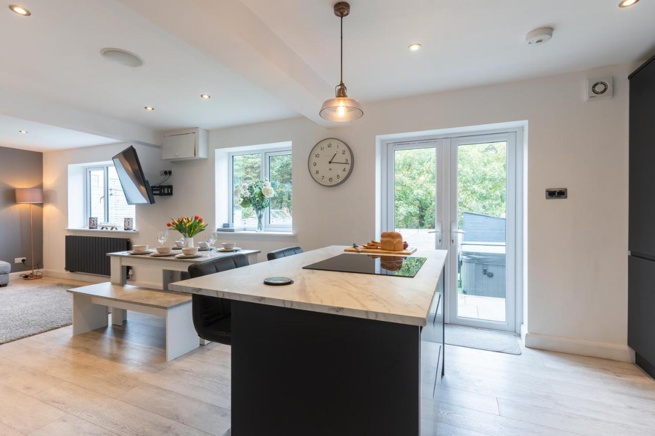No40Barmouth-Modern,Spacious&Hot Tub Экстерьер фото