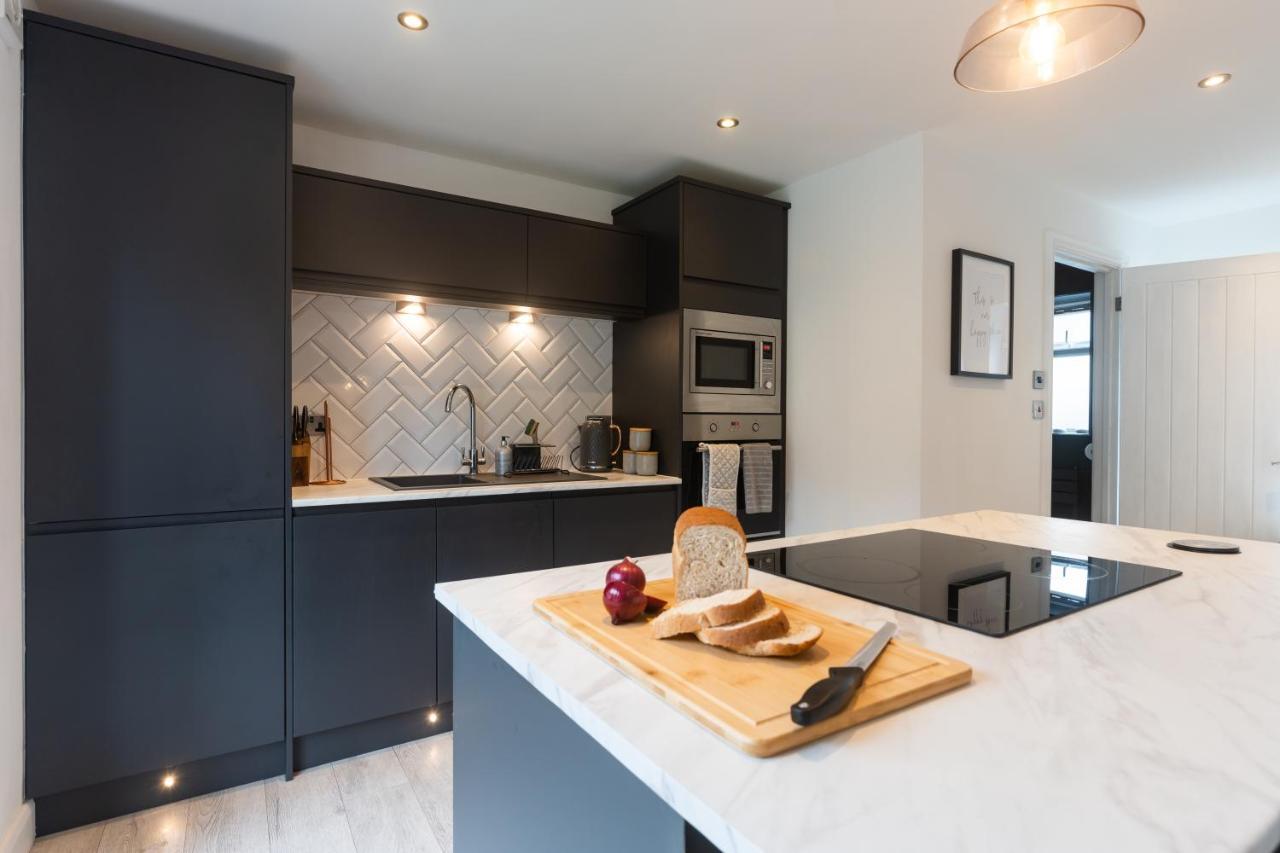 No40Barmouth-Modern,Spacious&Hot Tub Экстерьер фото