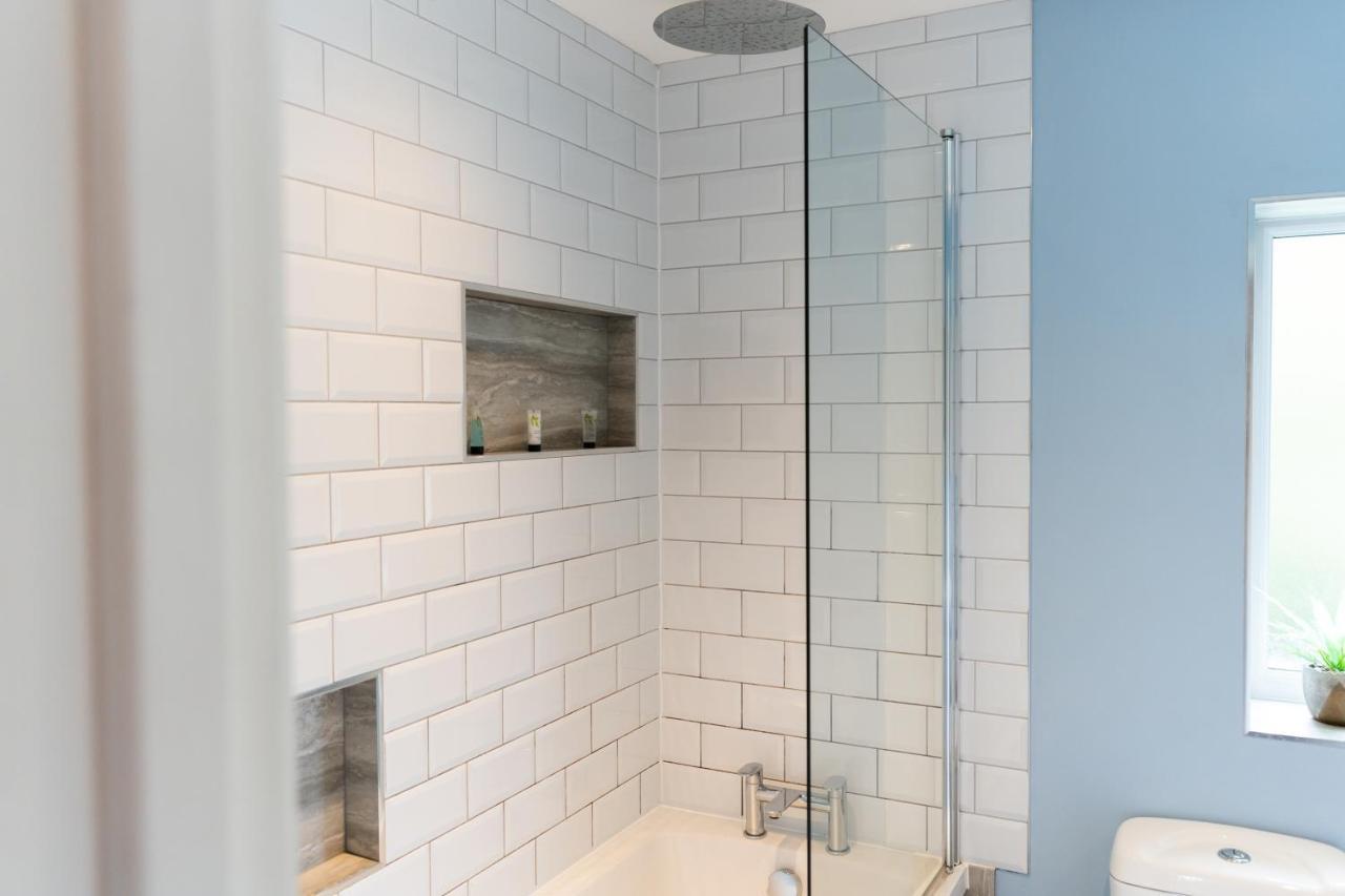No40Barmouth-Modern,Spacious&Hot Tub Экстерьер фото