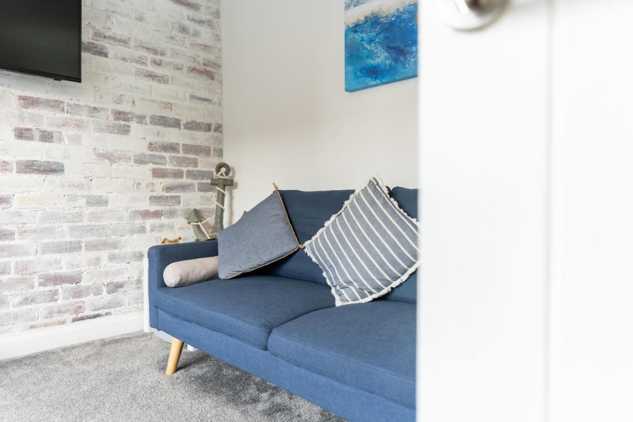 No40Barmouth-Modern,Spacious&Hot Tub Экстерьер фото