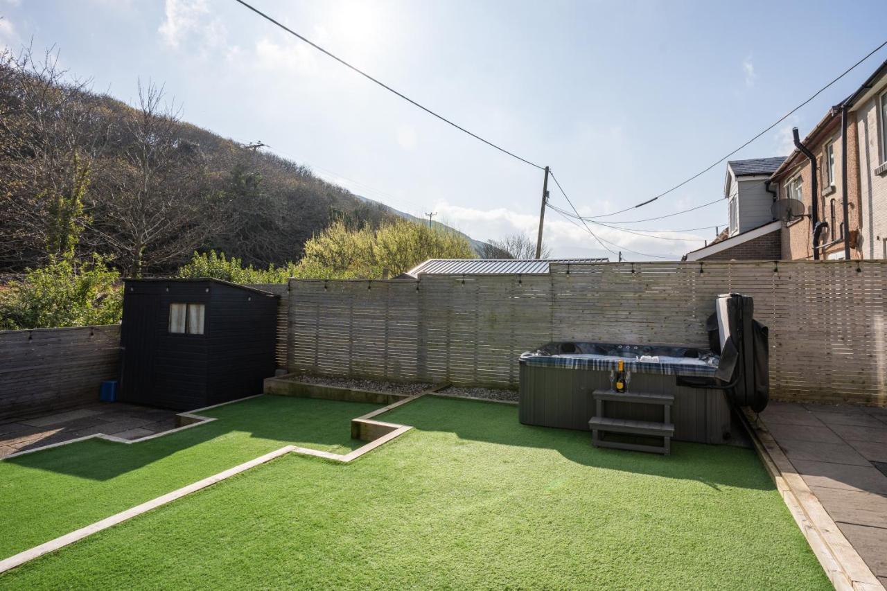 No40Barmouth-Modern,Spacious&Hot Tub Экстерьер фото